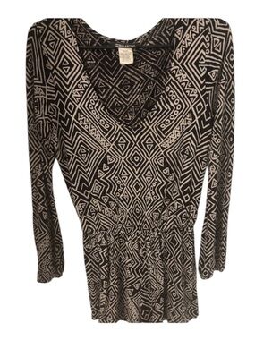 Women’s Billabong Long Sleeve V Neck, Shorts Romper, Black Cream, Small